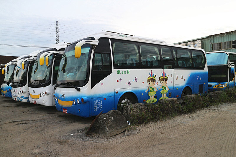 台北租車公司連司機